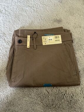 Haggar Straight Fit Brown Chinos